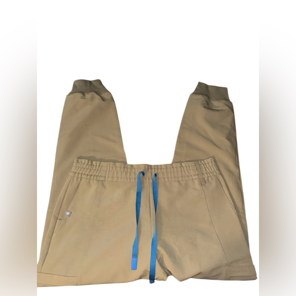 NWTS Figs Women's Jogger Scrub Pants size medium petite
